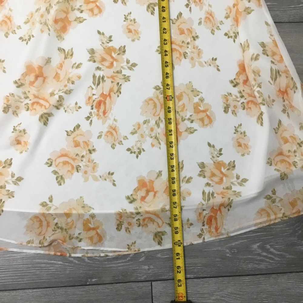 Luxxel Puff Sleeve Strappy Open Back Floral Maxi Dress size L - Picture 6 of 13